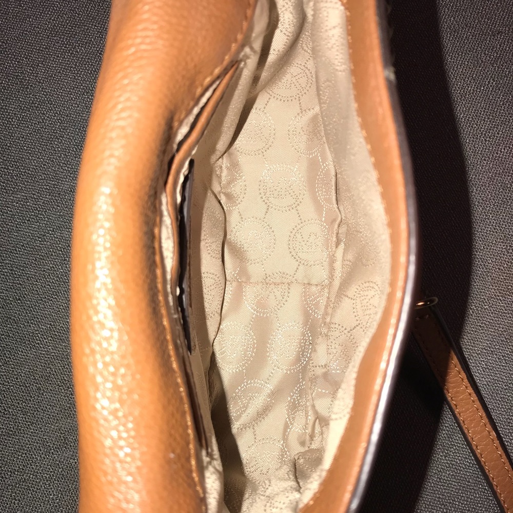 Michael Kors Purse - Picture 2 of 3